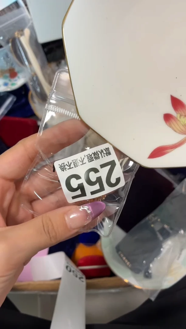 瓷片孤**鲸精致漂亮的东西快来带走吧