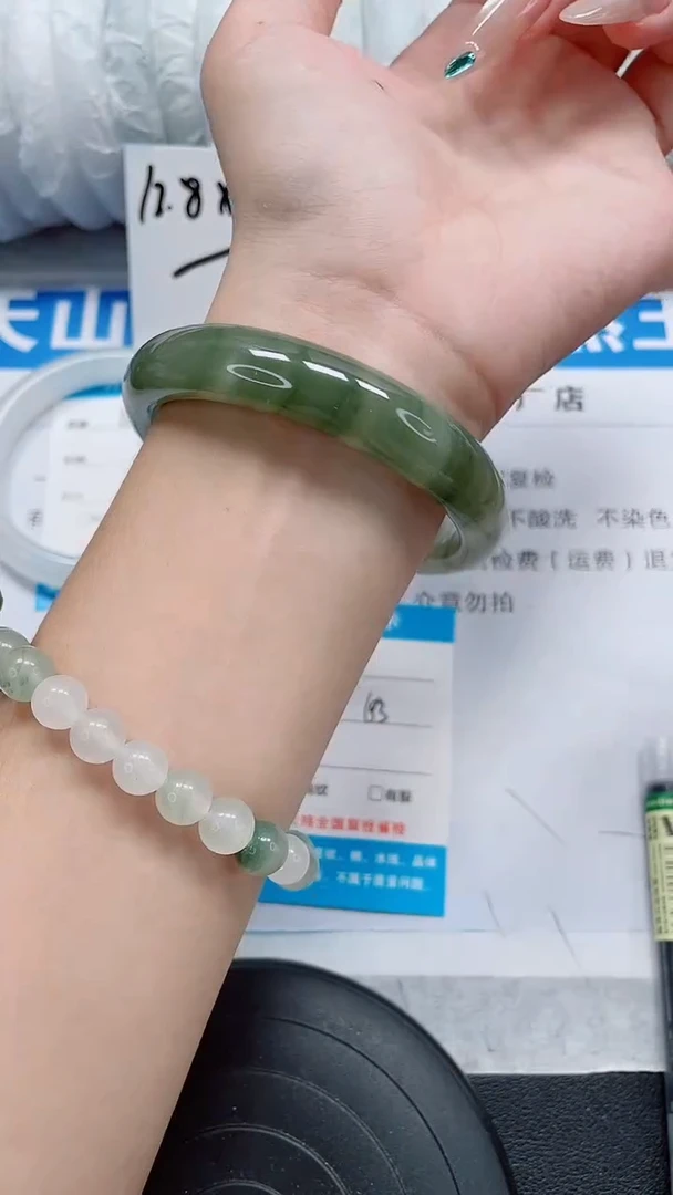 未镶嵌手镯石英质玉69-60/61