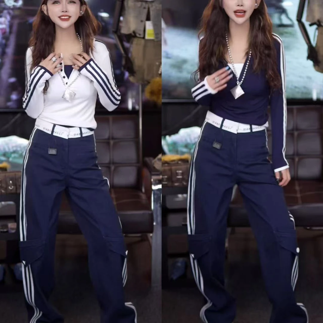 2025美式复古三条杠长袖T恤早春新款设计感撞色V领修身打底衫上衣