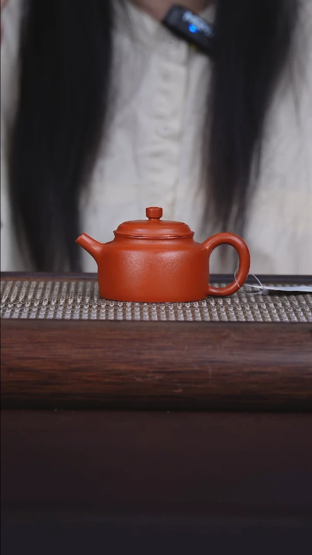 茶壶紫砂关注主播即可参与竞拍