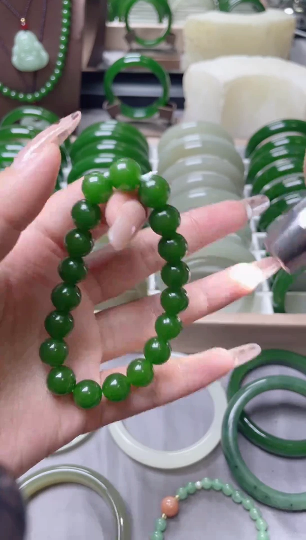 菠菜绿手链 福利跨