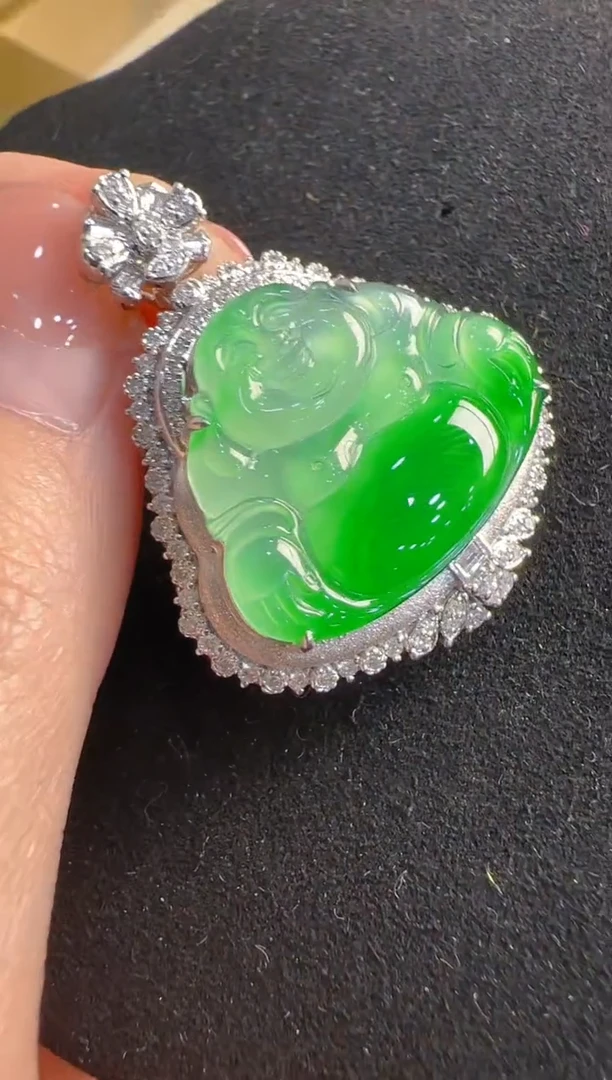 【闪购商品】翡翠吊坠(不含链)18K金镶嵌多样性发货拍一发一