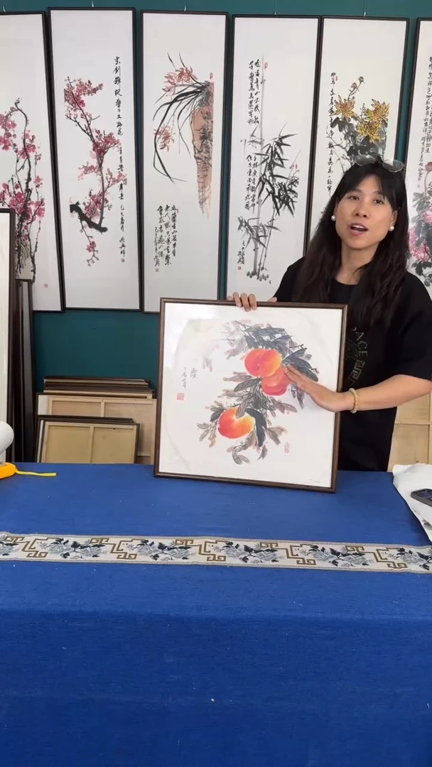 国画桃寿三千实木装裱53*53