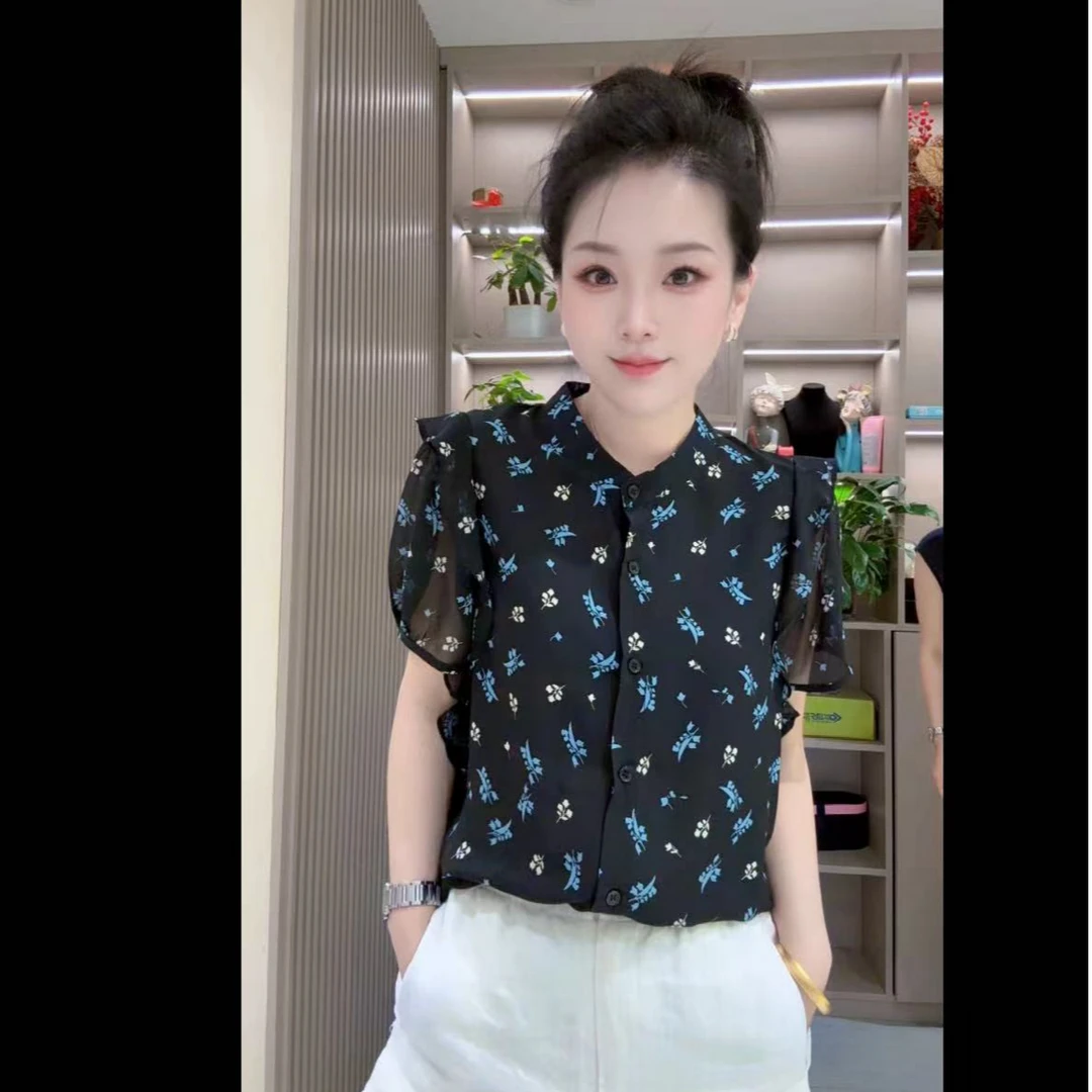 飞边袖碎花衬衫-