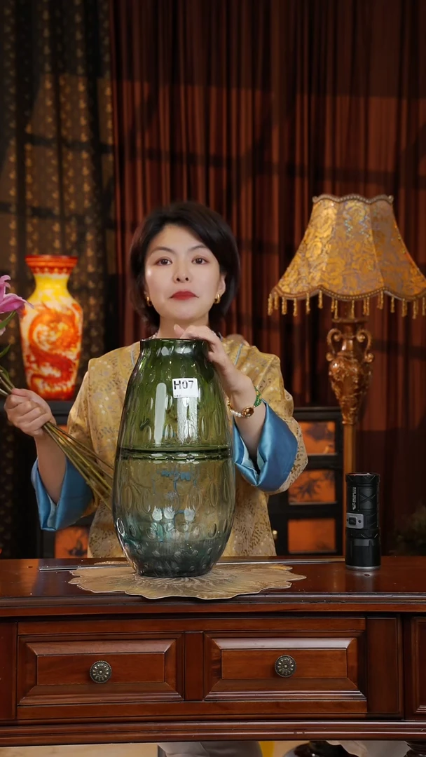 琉璃琉璃。。。。。。。。。