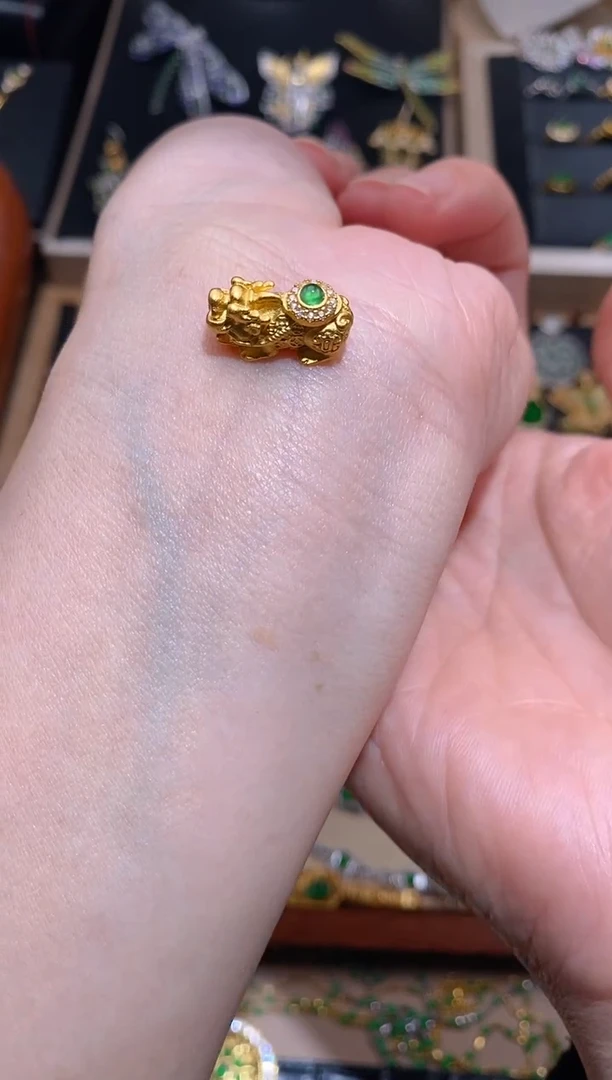 【闪购商品】翡翠吊坠(不含链)银S925镶嵌貔貅潘多拉