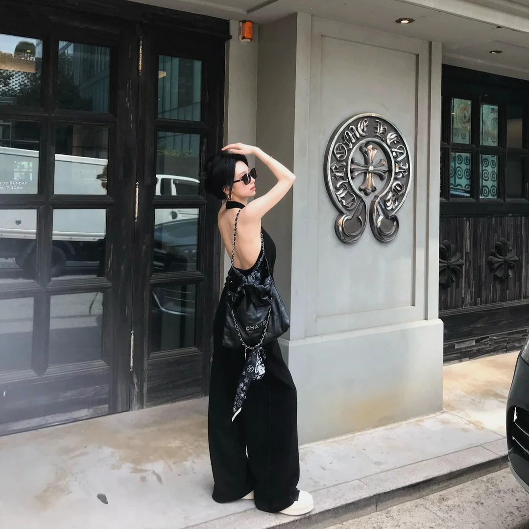 气质辣妹套装女2025夏季荡领挂脖背心露背无袖上衣时尚休闲阔腿裤