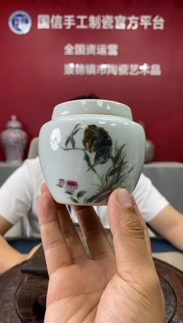 摆件d595景德镇瓷器一件