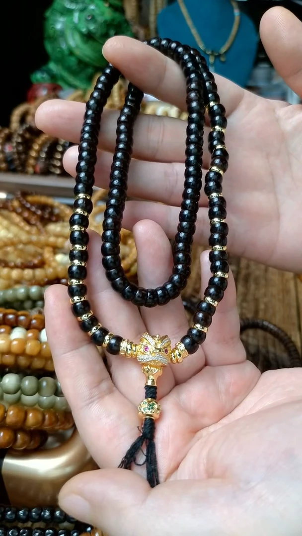 椰蒂吊坠一*椰蒂大肠手串