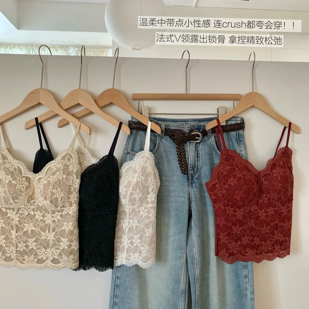 【大姐力荐】设计师款蕾丝V领 吊带Z008