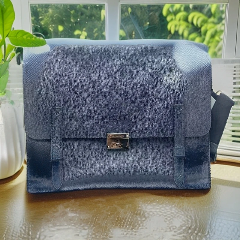 95新 BURBERRY/博柏利 邮差包  1196 9788