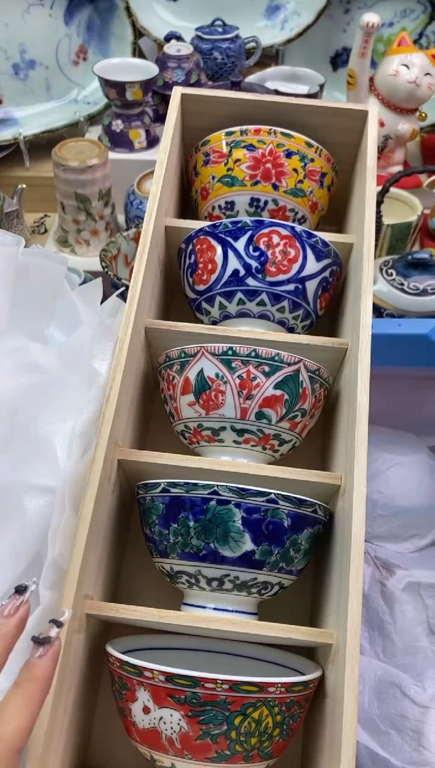 【闪购商品】瓷片隆莲瓷器欢迎大家