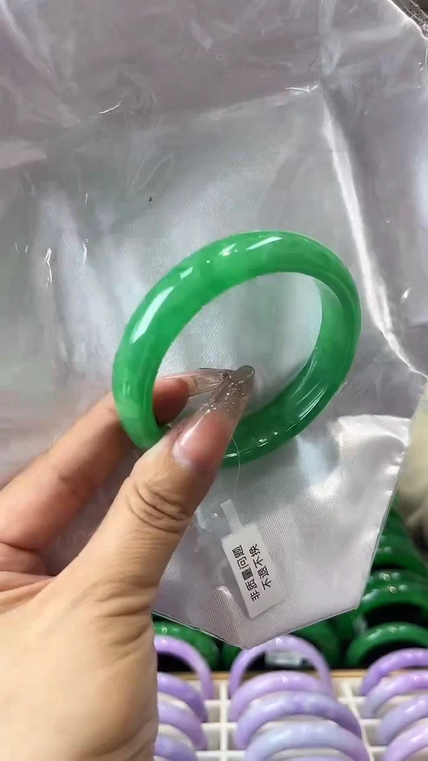 【闪购商品】砖雕闪79 圈口59 独货手镯