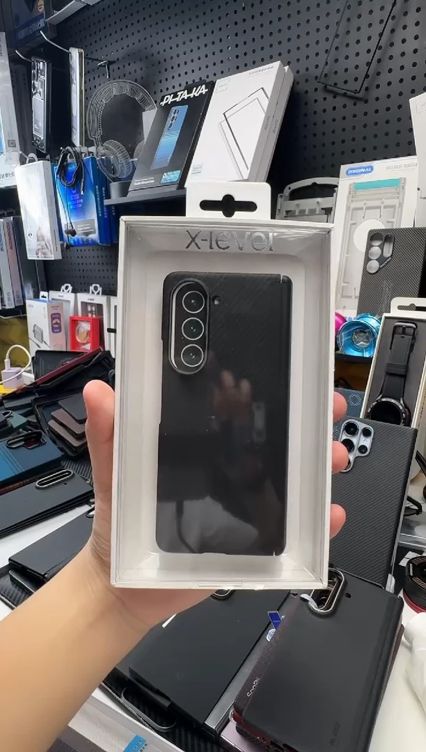 0W24 皮皮鲁手机壳
