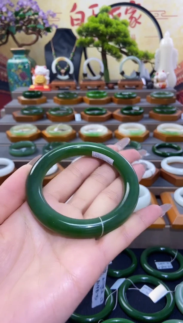 【闪购商品】和田玉手镯未镶嵌碧玉猫眼手镯