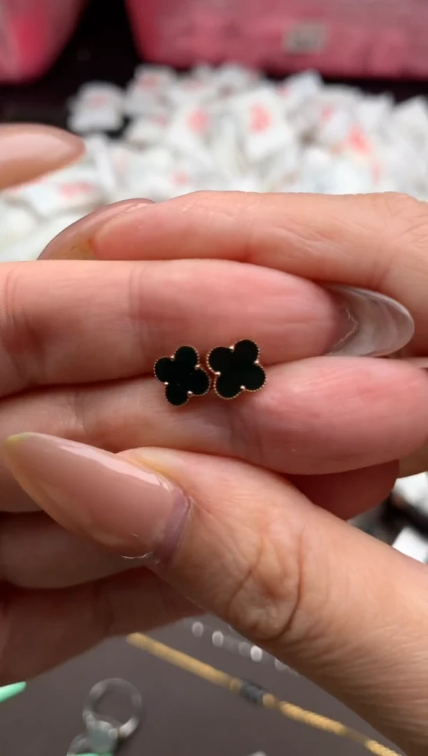 【闪购商品】翡翠耳饰18K金镶嵌   一