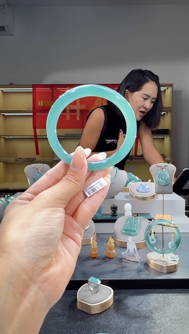 未镶嵌手镯翡翠59圈