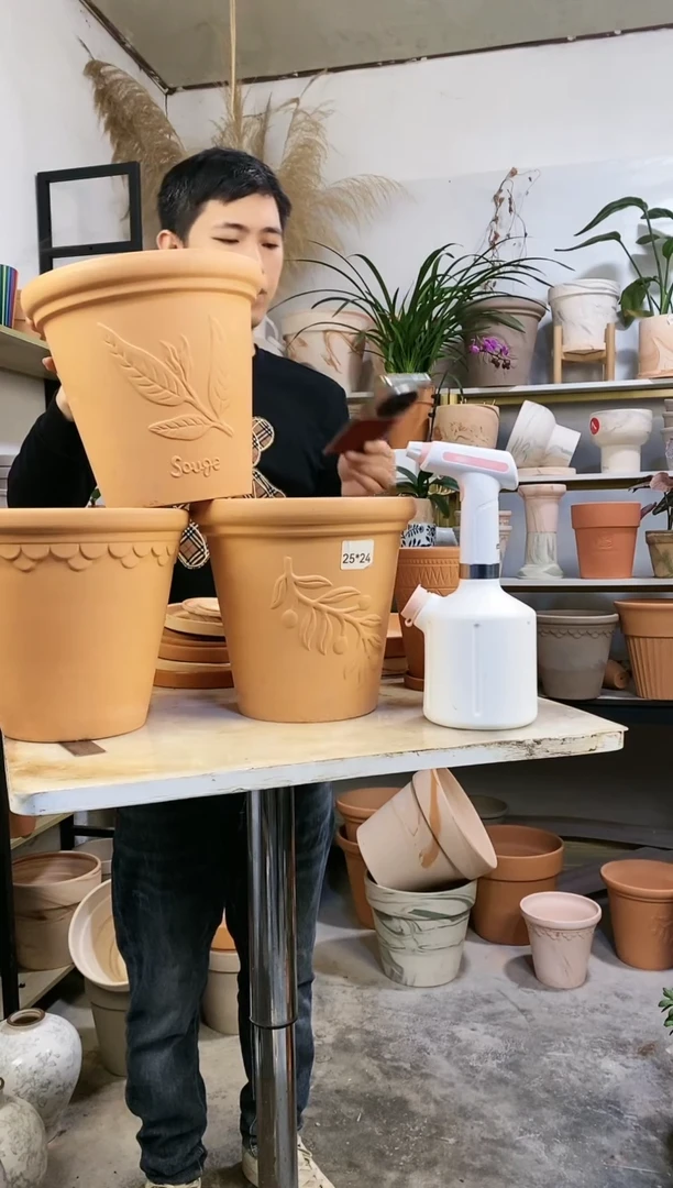 【闪购商品】红陶25*23红陶浮雕3图案 3盆无托