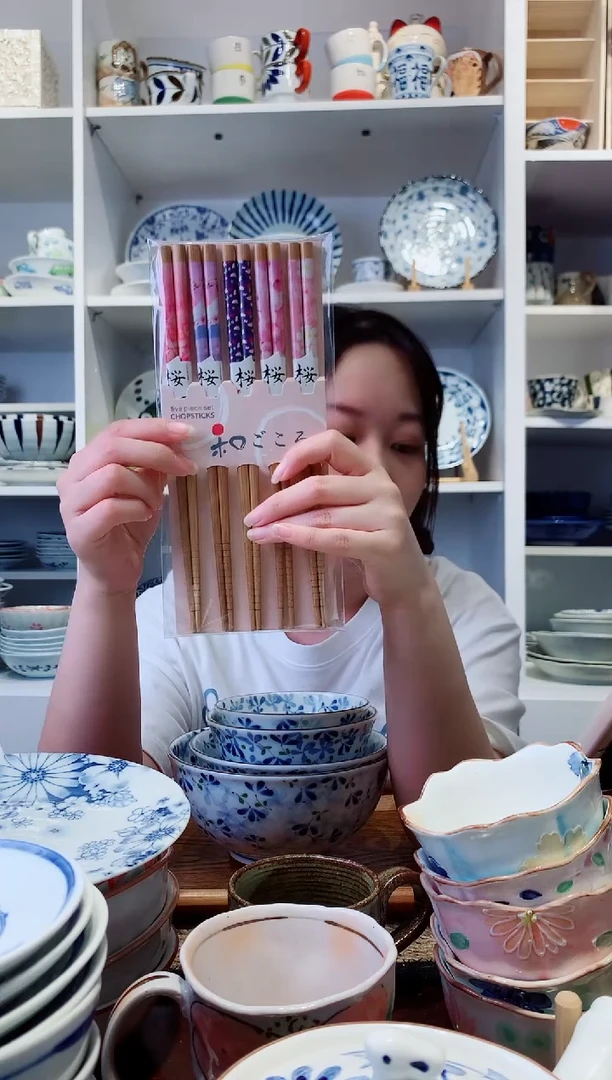 陶瓷日本进口纯实木筷子五只装
