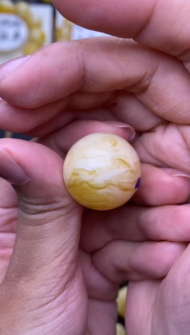 裸石琥珀未镶嵌大小姐珠宝97