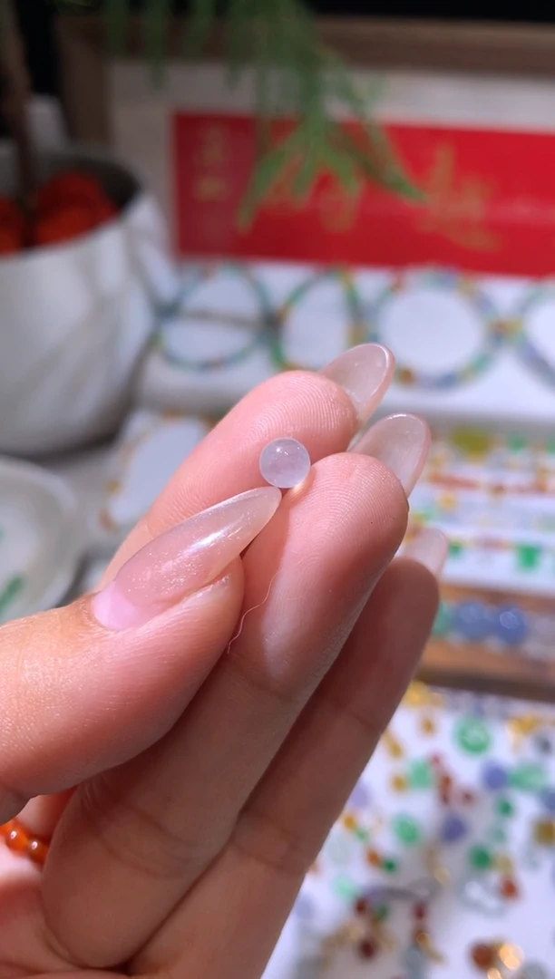 未镶嵌定制翡翠好**的4.9卡珠子