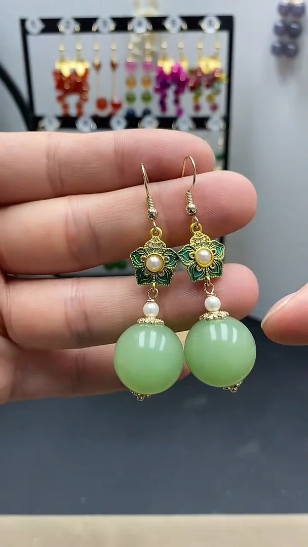 【闪购商品】和田玉耳饰银S925镀金镶嵌尺寸18mmQ1