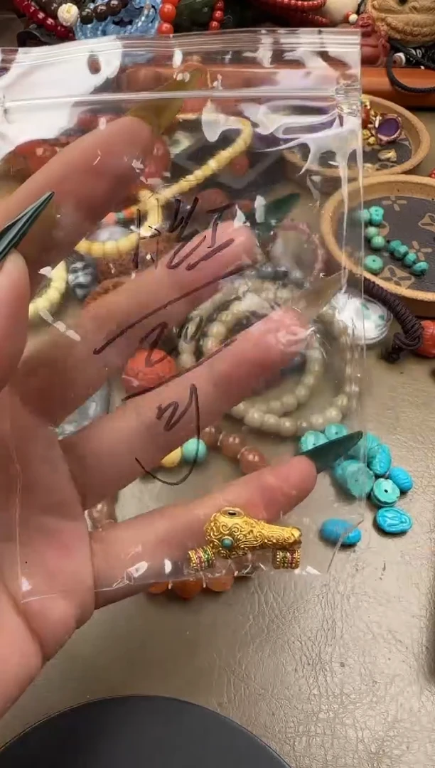 颈饰未镶嵌南红玛瑙H*南红颈饰