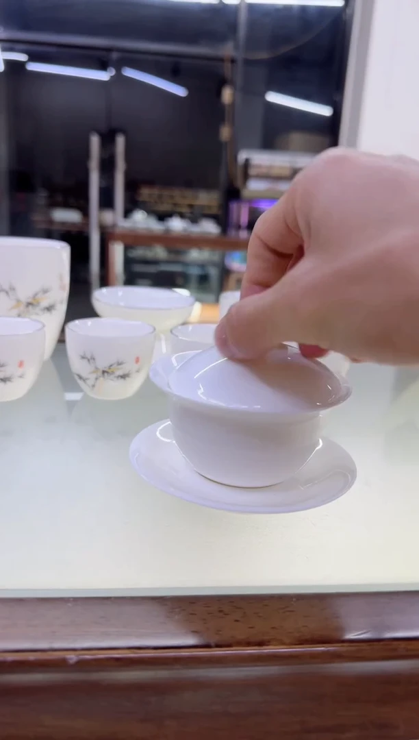 【闪购商品】瓷片微瑕言泥言泥言泥@YN