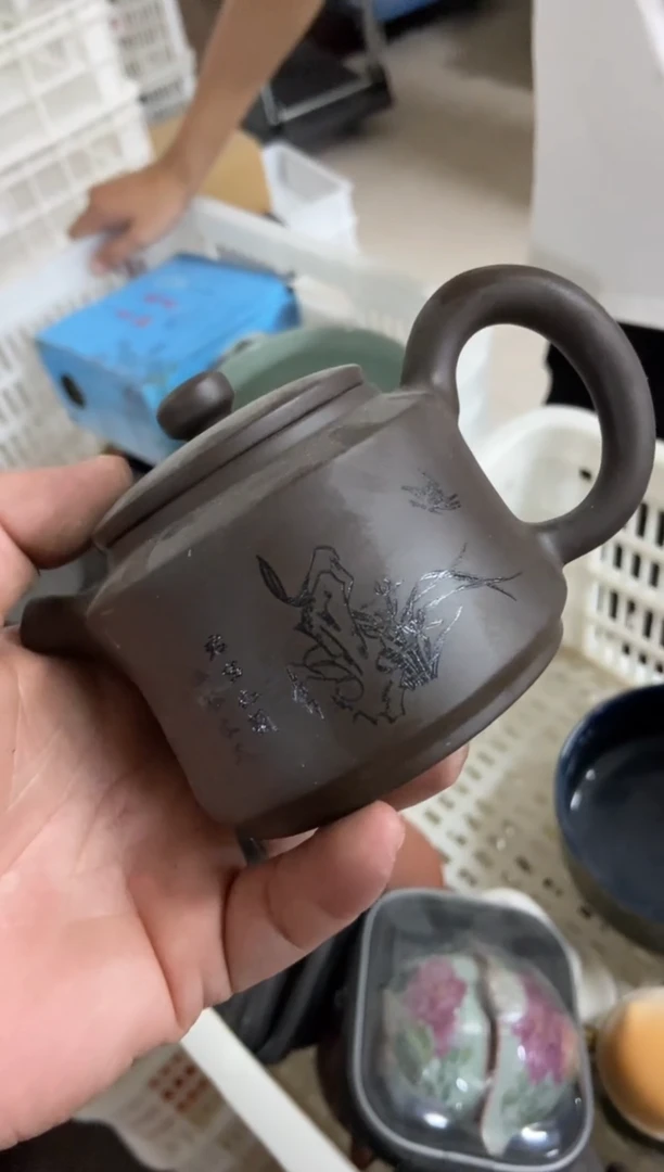 杯无运费险有瑕疵的摄影的产品有使用过的痕迹有点脏介意勿拍