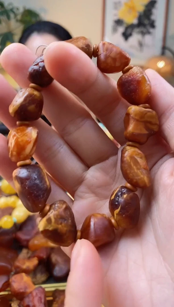 【闪购商品】琥珀手串未镶嵌手串