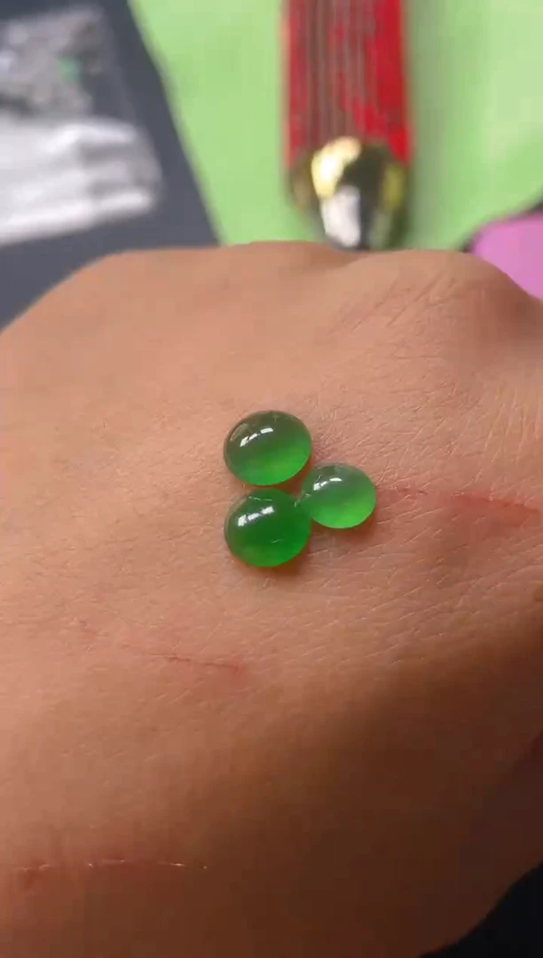 未镶嵌定制翡翠天然翡翠蛋面27