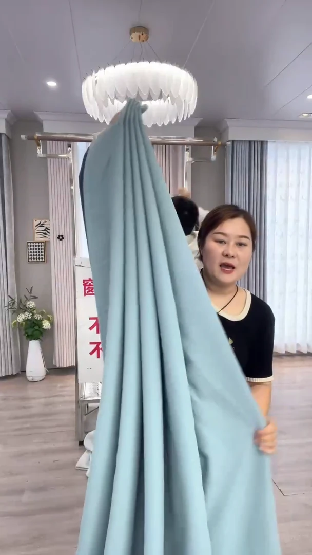 布闪电购商品28  微瑕（中）2挂钩2.7