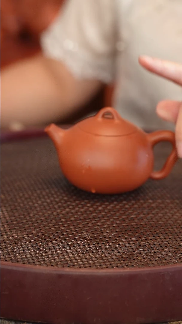 茶壶紫砂全手 大红袍 微瑕 口沿磕碰 220cc