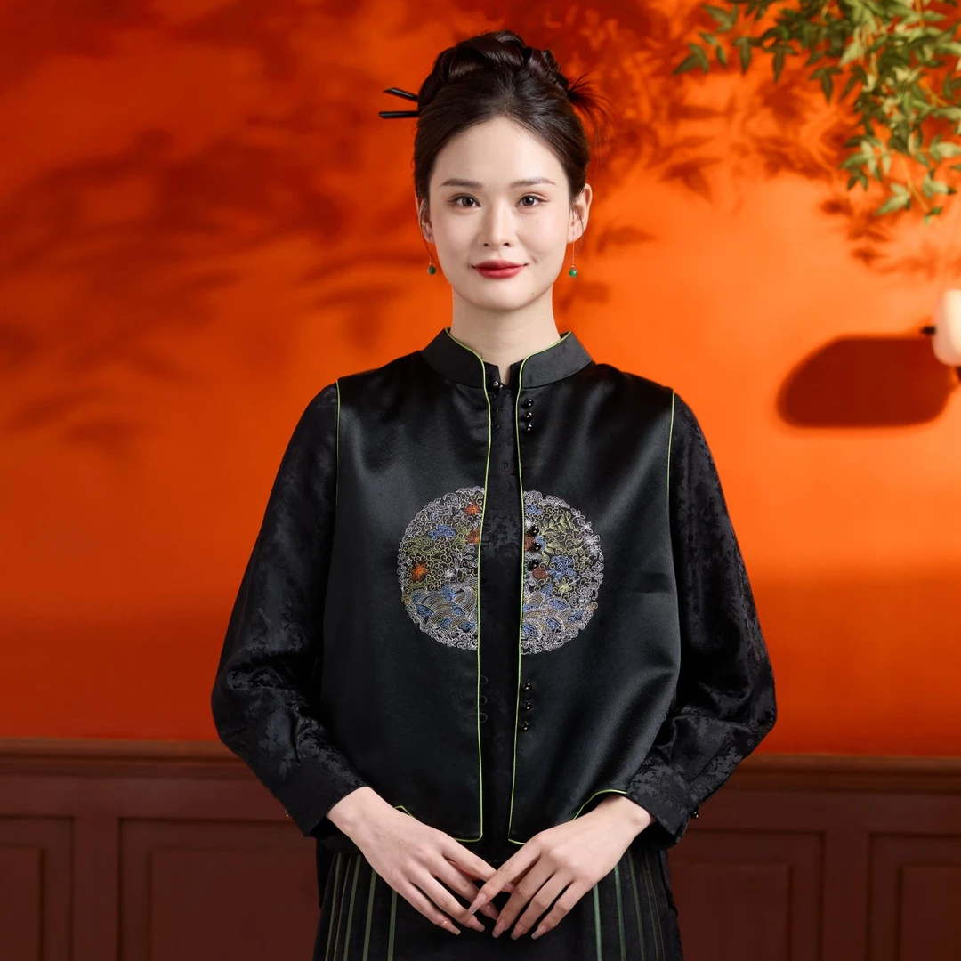 格格琉璃月华-手工盘扣刺绣醋酸段马甲