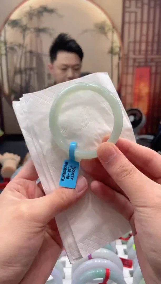 未镶嵌手镯翡翠晕***ฅ000056704