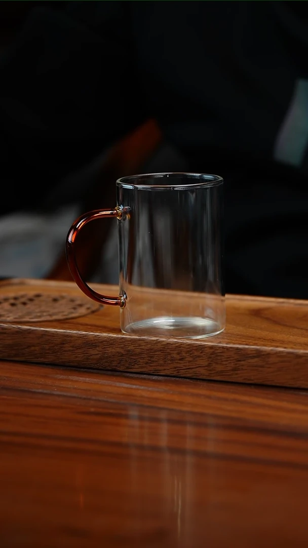 【闪购商品】个人绿茶杯唬迫色300毫升