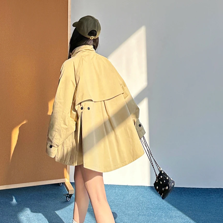 斗篷式小众立领两粒扣风衣女25春宽松休闲外套