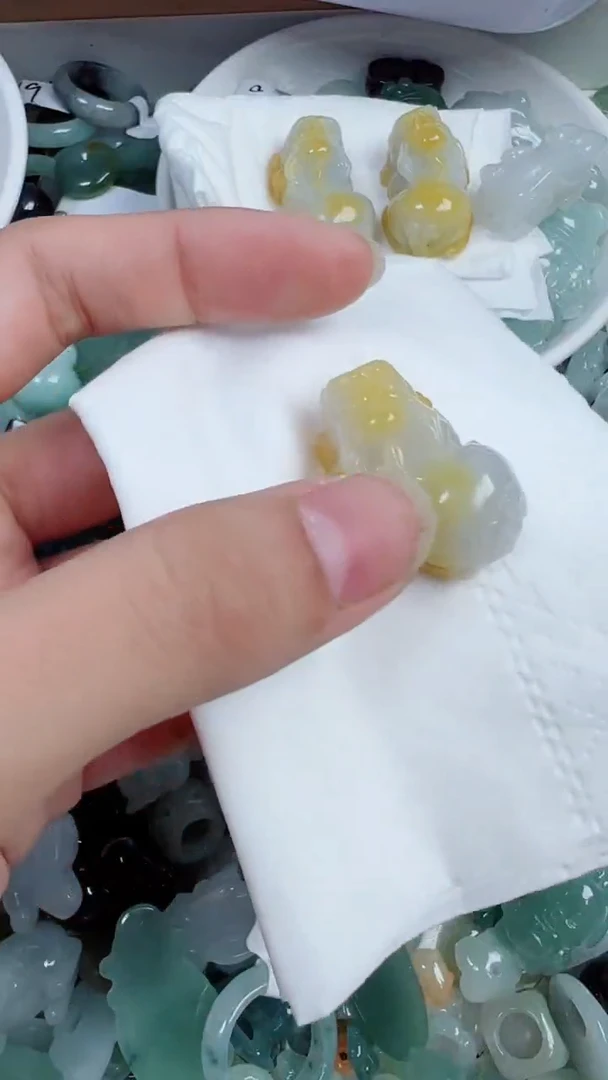 散珠翡翠865号链接，A货翡翠