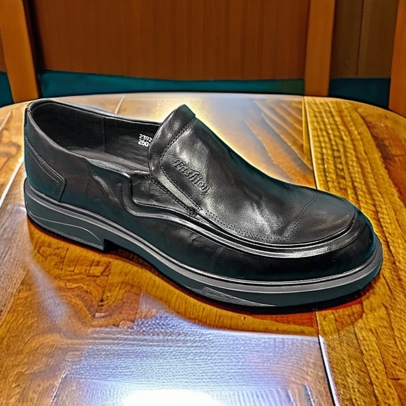 渡诺班尼休闲皮鞋男新款潮流英伦风商务皮鞋软底耐磨真皮