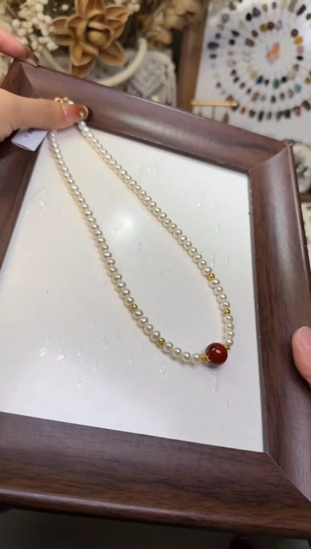 颈饰未镶嵌淡水珍珠项链