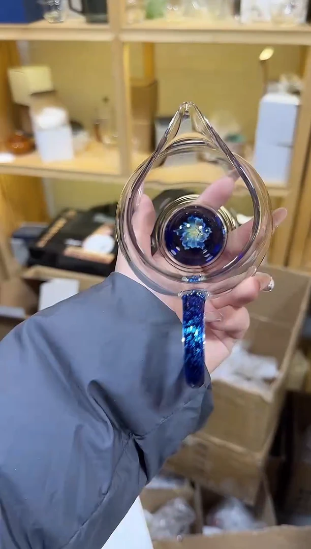 196斑斓兰花怡然公道杯