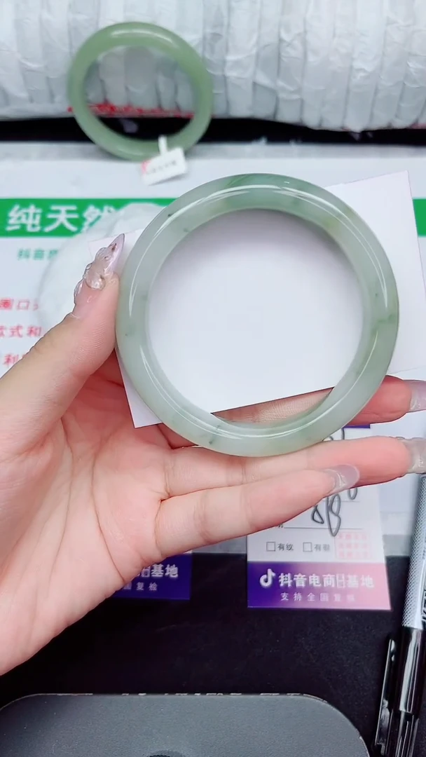 未镶嵌手镯石英质玉101-58/59