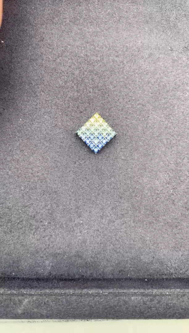 吊坠(不含链)彩色蓝宝石18K金镶嵌1.3ct彩蓝宝 GE 定制