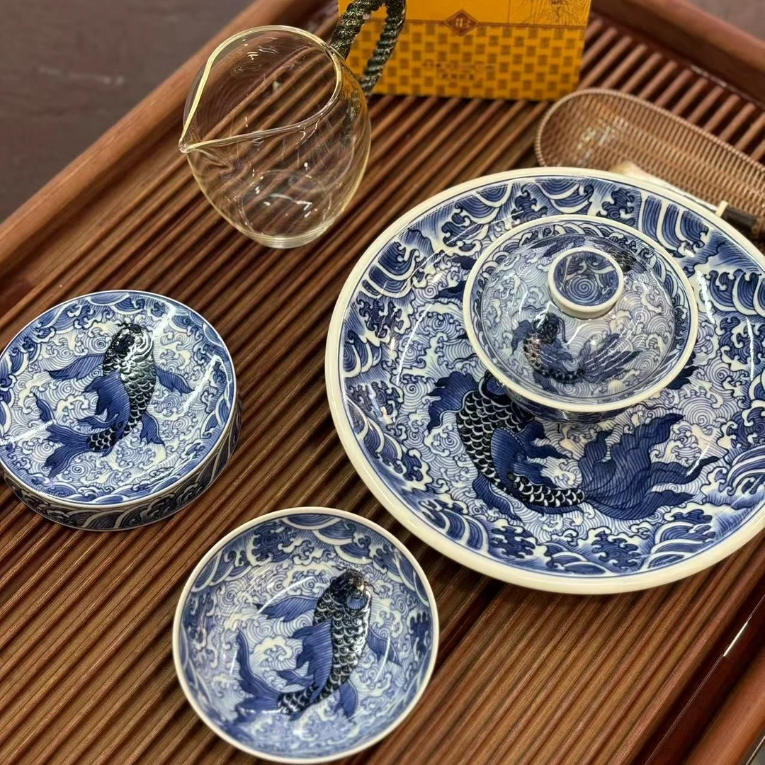 青花双鱼盖碗主人杯壶承纯手工手绘