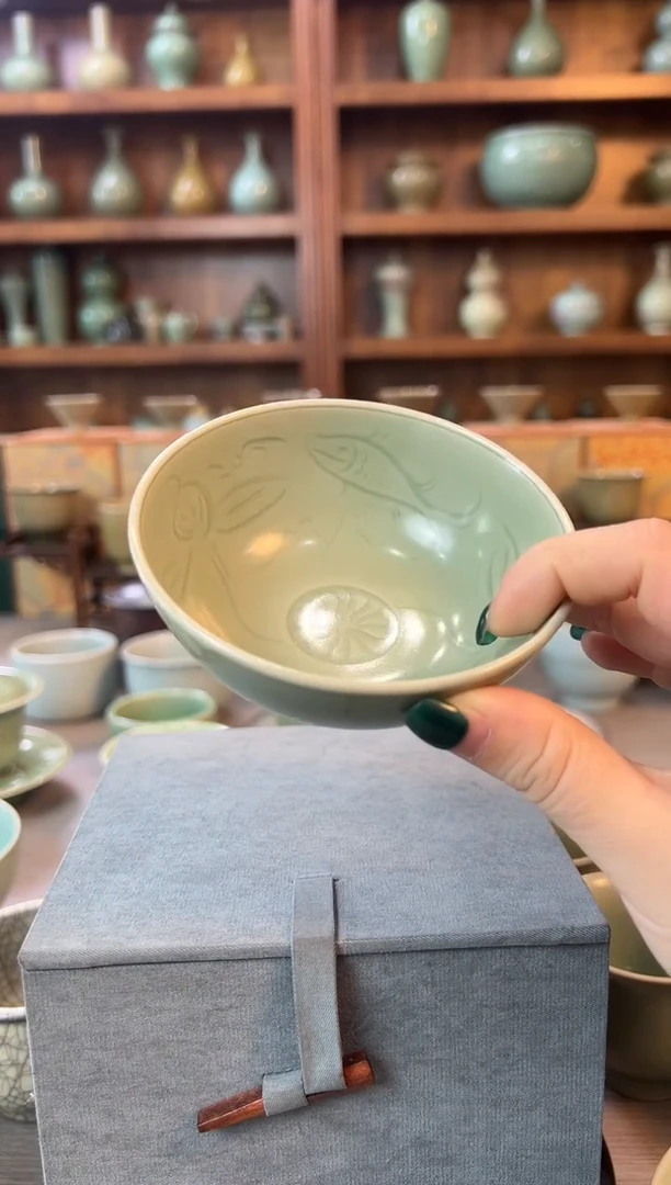 龙泉青瓷纯手工豆青仿宋主人杯