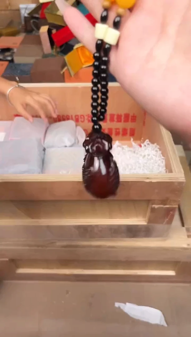戈月甄选闪购商品V无礼盒