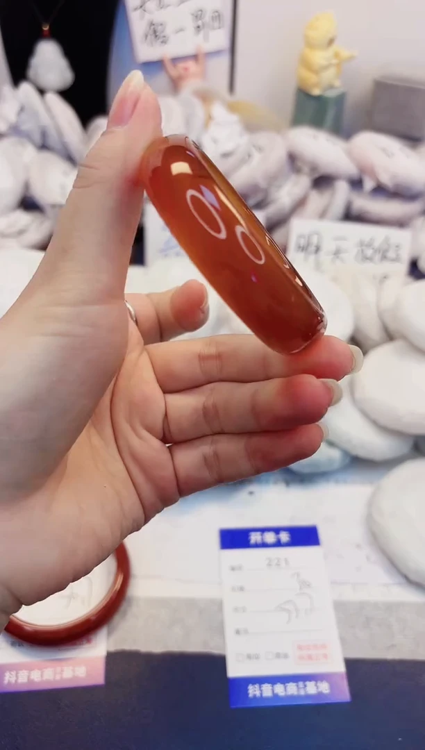 【闪购商品】石英质玉手镯未镶嵌221-玛瑙-圈口53