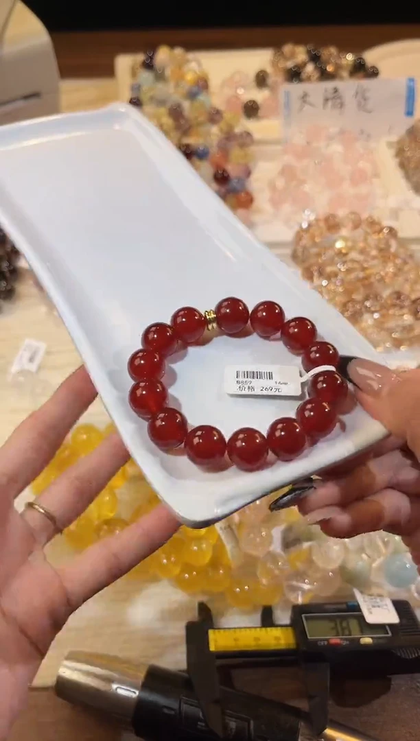 未镶嵌手链水晶多样性发一红玛瑙14mm