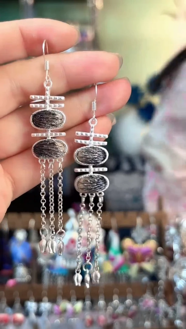 彩云南阁非遗老绣饰品528*