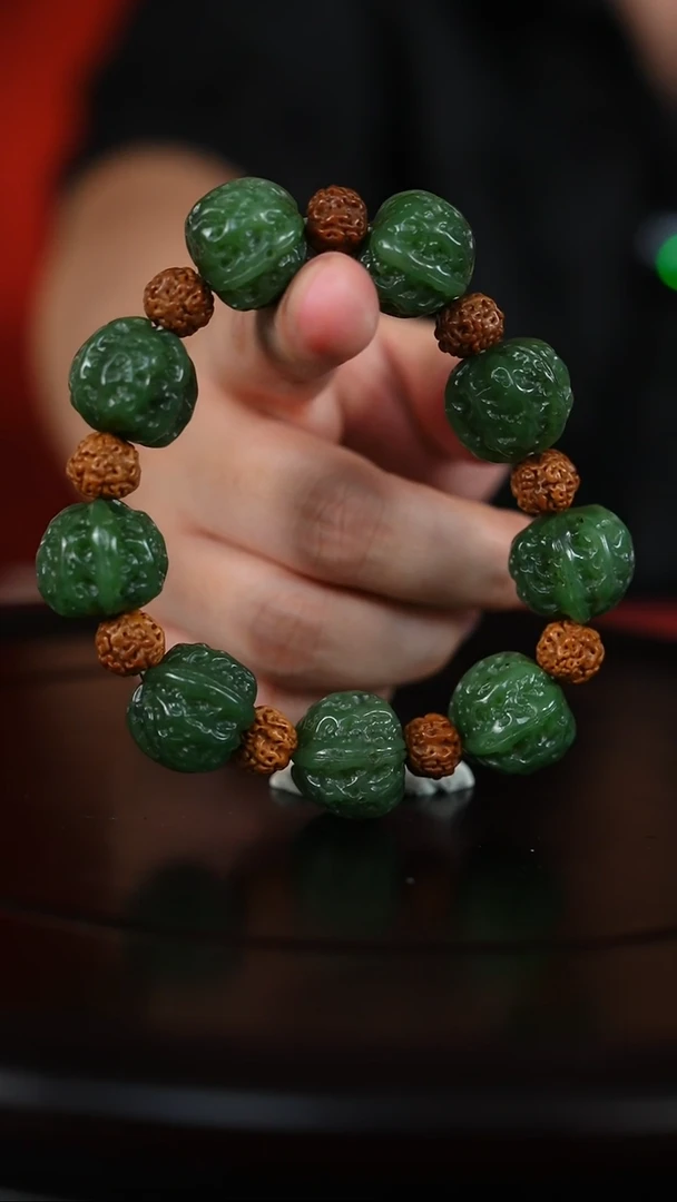 和田玉未镶嵌挂件手串